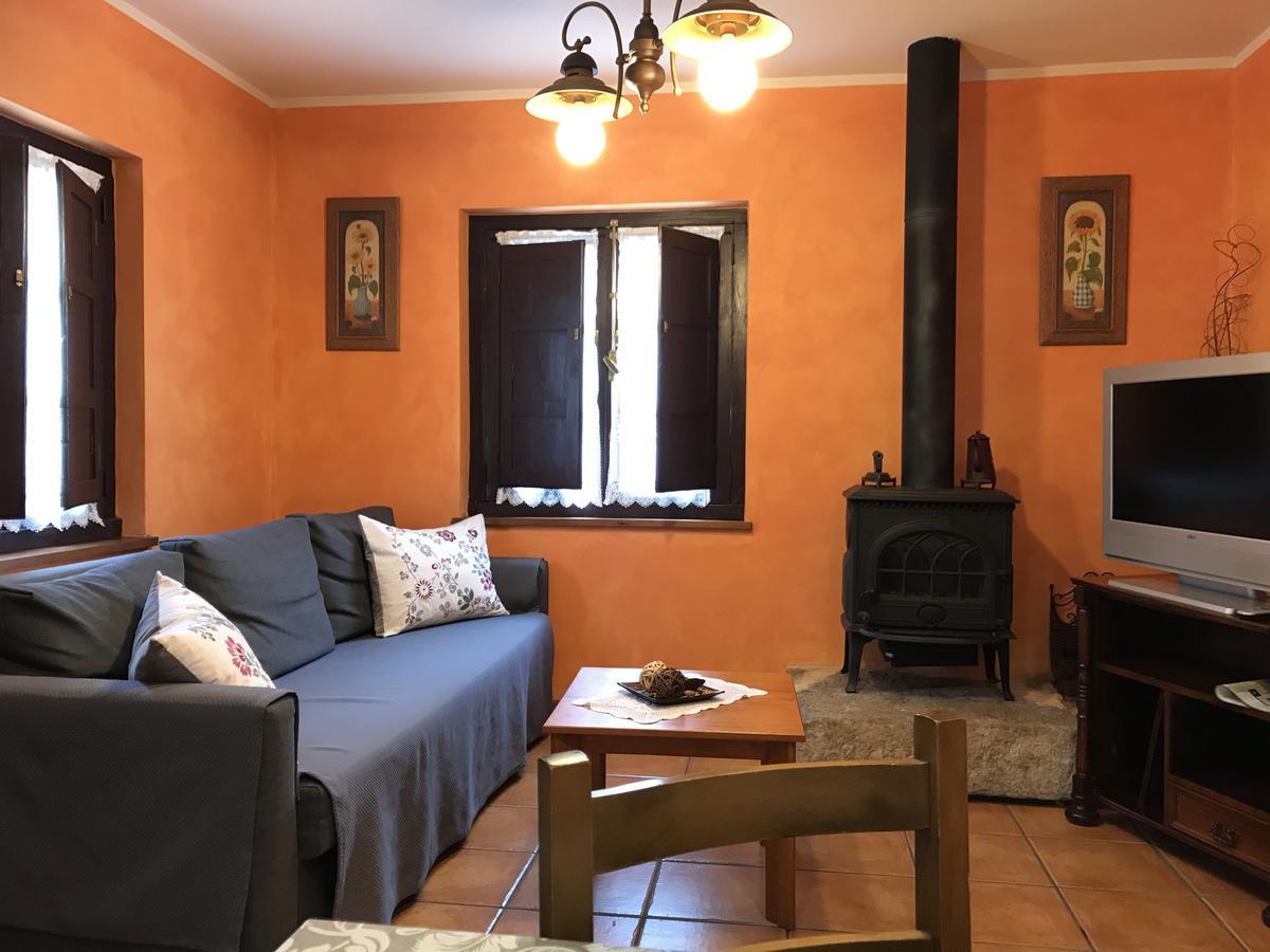 Les Piperes Apartment Corao Екстериор снимка